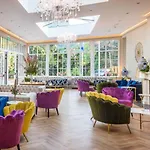 Cork's Vienna Woods & 4* كورك