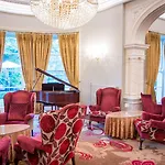 فندق Cork's Vienna Woods & 4*
