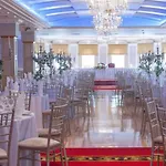 Cork's Vienna Woods & 4*
