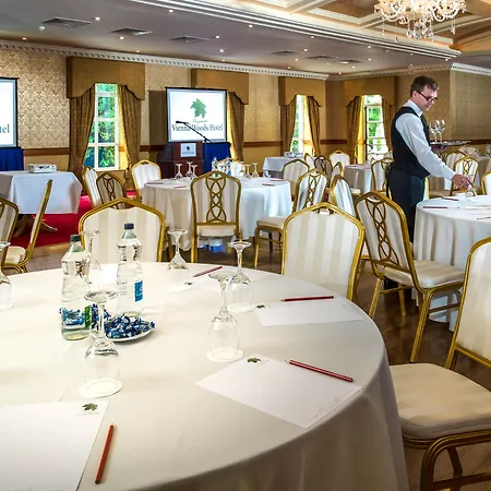 فندق Cork's Vienna Woods &