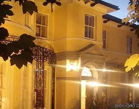Cork's Vienna Woods &