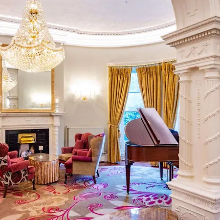 Cork's Vienna Woods & 4* Cork