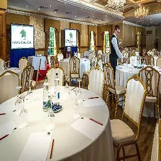 Cork's Vienna Woods & 4* Κορκ