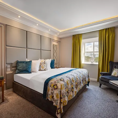 Hotel Cork's Vienna Woods &