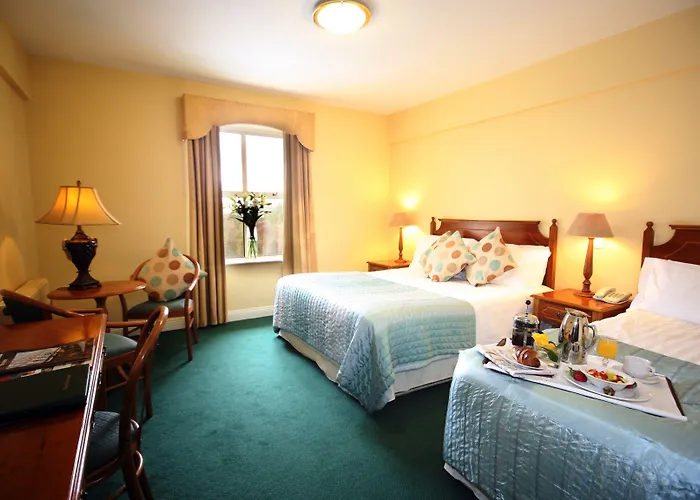 Cork's Vienna Woods & Корк