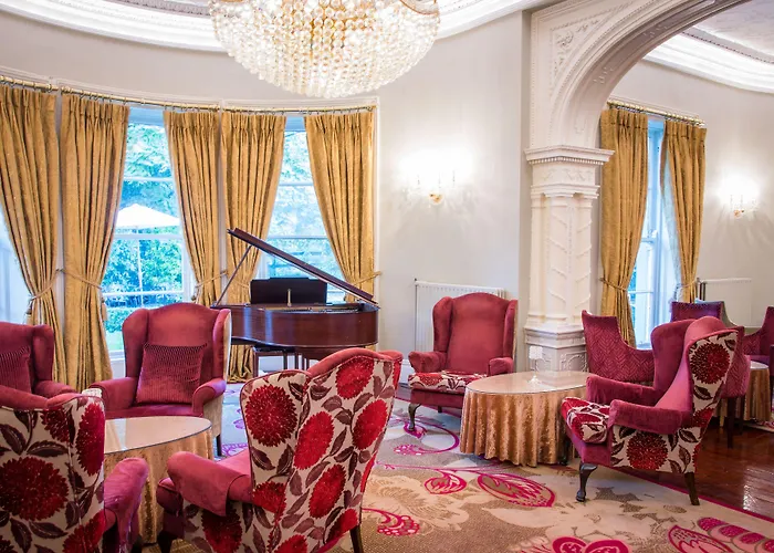 Hotel Cork's Vienna Woods & 4*