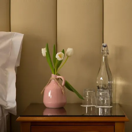 Vienna Woods Hotel 4*