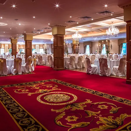 Hotel Cork's Vienna Woods & 4*