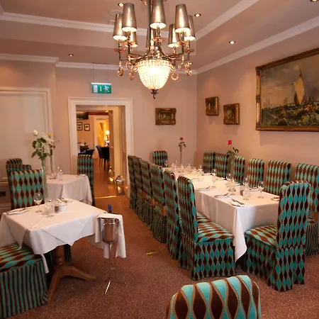 Hotel Cork's Vienna Woods &