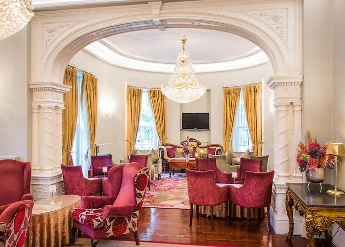 Hotel Cork's Vienna Woods & 4*