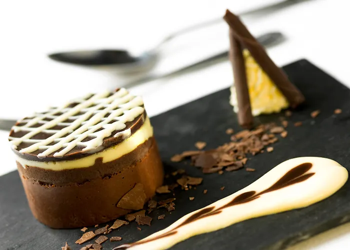 Cork's Vienna Woods & 4*